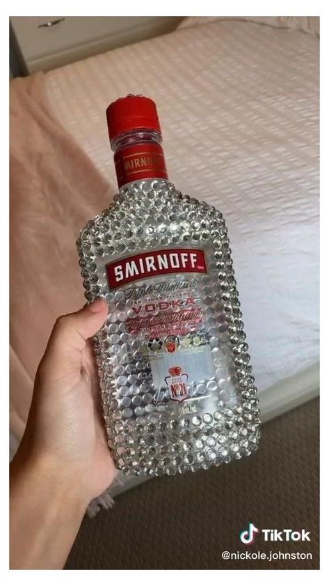 Bottles Decoration Ideas, Vodka Bottle Design, Smirnoff Bottle, Alcohol Bottle Decorations, Bedazzled Liquor Bottles, Alcohol Bottle Crafts, Decorated Liquor Bottles, Adult Scavenger Hunt, Bling Bottles