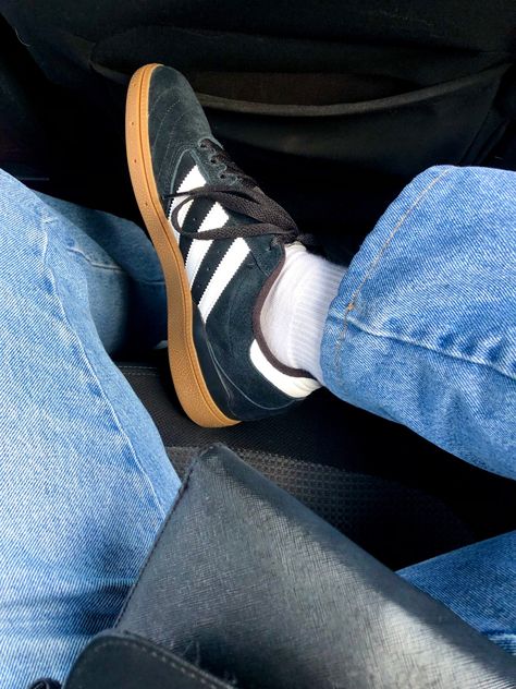 Adidas Busenitz Outfit, Adidas Busenitz, Shoe Inspo, Adidas Outfit, Swag Shoes, Winter Fits, Adidas Gazelle Sneaker, Adidas Samba Sneakers, Autumn Aesthetic