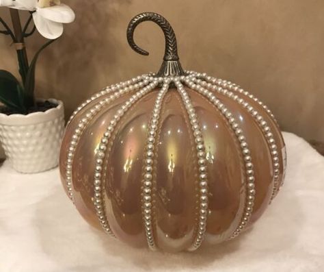 Fall/Thanksgiving LIGHT-UP Iridescent GLASS Light Orange Pumpkin w/Faux PEARLS | eBay Trendy Pumpkin Painting, Pumpkin Designs, Orange Pumpkin, Glass Pumpkins, Glass Light, 3d Nail, Autumn Season, Thanksgiving Decor, Fall Decorations