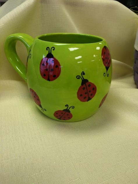 painted pottery dyi lady bug mug Ladybug Pottery Painting, Ladybug Pottery, Ceramic Projects, Pottery Jewelry, Painted Pottery, Clay Mugs, Ceramic Ideas, Ceramics Projects, My Cup Of Tea