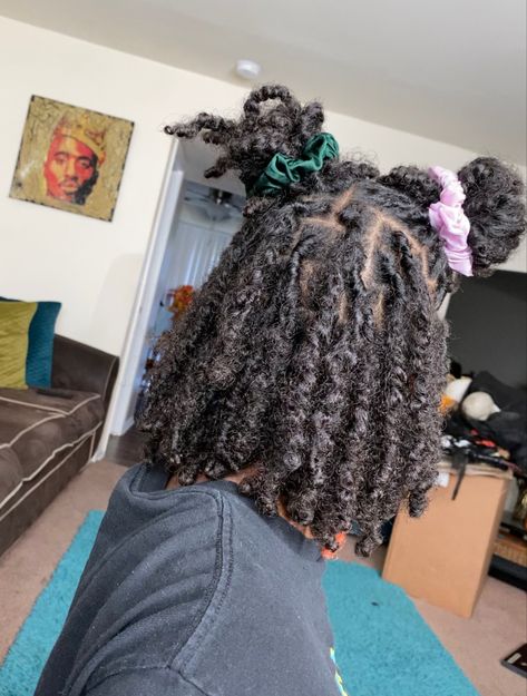 Cute Dreads, Loc Hairstyles, Beautiful Dreadlocks, Short Locs Hairstyles, Dreadlock Styles, Luscious Hair, Protective Hairstyles Braids, Natural Curls Hairstyles, Pretty Hair Color