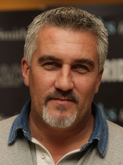 Paul Hollywood Pictures, Paul Hollywood Recipes, Boss Picture, Older Men Haircuts, Hollywood Pictures, Grey Hair Men, Paul Hollywood, Scammer Pictures, Mary Berry