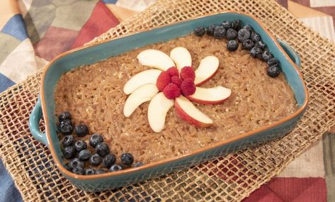 Lucia’s Oat Groat Delight Oat Groats Recipe, Groats Recipe, Oat Groats, Hot Cereal, Warm Breakfast, Ceylon Cinnamon, Baked Oats, Insulin Resistance, Foods With Gluten