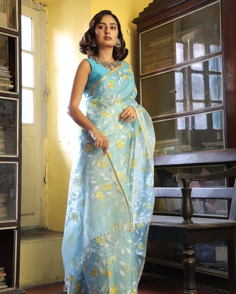 Jamdani Blouse Designs, Muslin Jamdani Saree, Luxury Textiles, Elegant Blouse Designs, Jamdani Saree, Indian Textiles, Intricate Patterns, Timeless Pieces, Blouse Designs