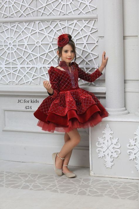 Christmas Dress For Girls Kids, Christmas Dress For Kids, Kids Christmas Dress, Stylish Baby Girls, Kids Dress Collection, Wedding Dresses For Kids, Party Frocks, African Wear Dresses