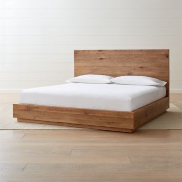 Platform Bed Designs, Rustic Dresser, Oak Bed, Rustic Bedroom Furniture, Minimalist Frame, Loft Bedroom, Oak Beds, Bedroom Decorating Ideas, Deco Boheme