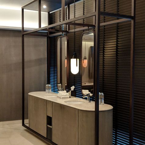 Hotel Review: JW Marriott Singapore South Beach (Executive Suite with Premier Marina Bay View) - Family-friendly and Flamboyantly Stylish | Secret Life of Fatbacks Bathroom Niche, Beach Spa, Executive Suites, Bathroom Red, Vanity Design, Jw Marriott, Bathroom Colors, House Decoration, Bathroom Toilets