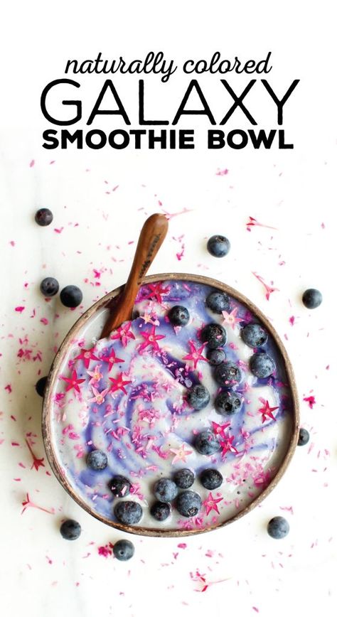 Galaxy Smoothie Bowl (naturally colored) Galaxy Food, Unicorn Food, Smoothies Bowls, Acai Smoothie, Acai Bowls, Smoothie Prep, Blue Food Coloring, Pineapple Smoothie, Unicorn Foods