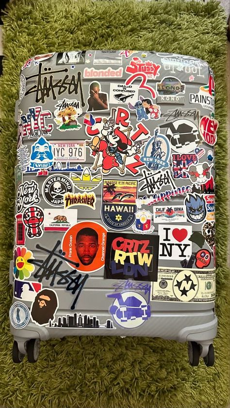 Suitcase Aesthetic, Start A Brand, Suitcase Stickers, Virginia Vacation, Channel Orange, Skateboard Art Design, How To Tie Shoes, Inside My Bag, Computer Sticker