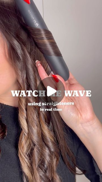 PRO HAIR HACKS, TIPS & TUTORIALS on Instagram: "how I wave my LONG hair using a straightener 

Using the new @ghdhair chronos styler 

save this post for later and follow for more hair tutorials 

#flatironcurls #haircurling #hairtutorial" Hair Straightener Waves Tutorials, Using Hair Straightener To Curl Hair, Diy Wavy Hair With Straightener, How To Use Straightener For Waves, How To Do Beachy Waves With Flat Iron, Wavy Hair Diy, Unique Portraits, Pro Hair, Flat Iron Curls