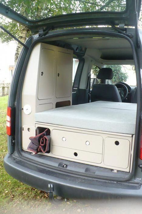 Inspiring 17 VW Camper Interiors Ideas https://camperlife.co/2019/09/04/17-vw-camper-interiors-ideas/ A campervan is a particular type of camping car. The campervan will be called a Dormobiles in the uk as well. The campervan will be known as a motor c... Micro Camper Diy, Small Camper Vans, Caddy Camper, Vw Caddy Maxi, Kangoo Camper, Minivan Camper Conversion, Caddy Van, Caddy Maxi, Auto Camping