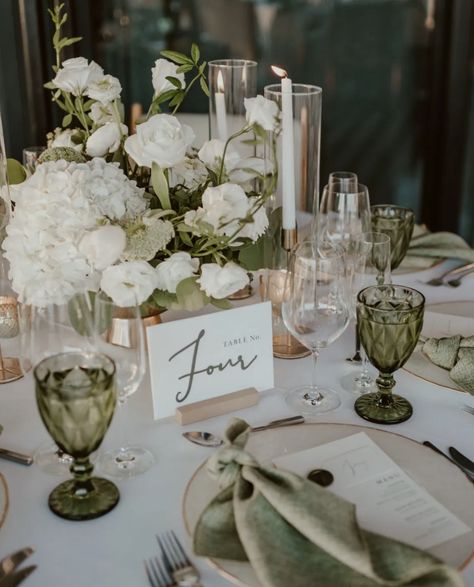 Marriage Table Decoration, Table Set For Wedding, Gold Table Wedding Decor, Green Goblet Wedding Table Setting, Tabletop Wedding Decor, Tablescapes Ideas Wedding, Wedding Decor Affordable, All White And Greenery Wedding, Sage And White Table Decor