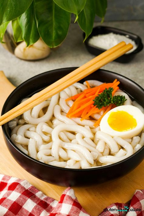 Learn the process of how to make gluten-free udon noodles at home and you'll be amazed at the variety of Asian dishes you can make. Gluten Free Udon Noodle Recipe, Gluten Free Udon Noodles, Udon Noodles Recipe, Udon Noodle, Gluten Free Noodles, Delicious Gluten Free Recipes, Primal Recipes, Udon Noodles, Gluten Free Pizza