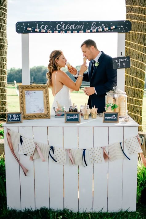 Popsicle Bar Wedding, Self Serve Ice Cream Bar Wedding, Wedding Milkshake Bar, Ice Cream Cone Wedding, Ice Cream Wedding Ideas, Ice Cream Bar For Wedding, Diy Ice Cream Bar Wedding, Wedding Ice Cream Bar Ideas, Ice Cream Bar At Wedding