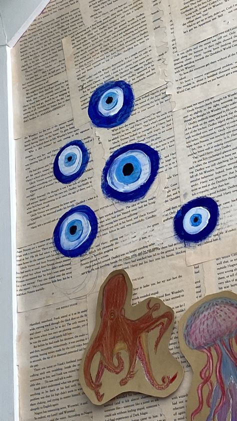 Evil Eye Painting Aesthetic, Evil Eye Collage, Devil Eyes Wallpaper, Evil Eye Painting Ideas, Evil Eye Paintings, Evil Eye Art Painting, Evil Eye Room Decor, Evil Eye Room, Evil Eye Watercolor