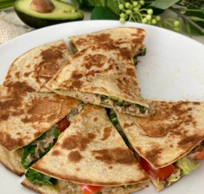 Recetas de Aperitivos con Atún - La Cocina de Serrats Quesadillas, Flan, Nutritious Meals, Nom Nom, Cherry, Healthy Recipes, Cake