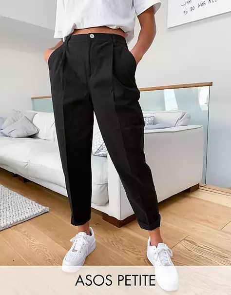 Chinos Women Outfit, Trousers Women Outfit, Outfit For Petite Women, Outfits For Petite, Black Chino Pants, Chino Pants Women, Womens Chinos, Black Chinos, Asos Petite