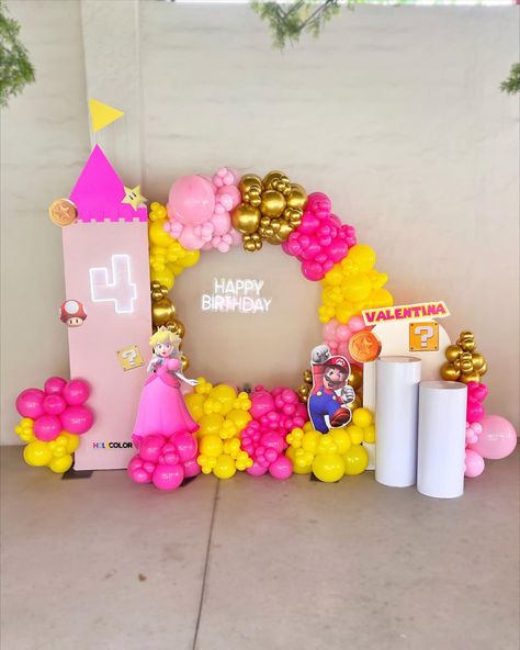 Princess Peach Balloon Arch, Mario Bros Princess Peach Birthday, Princes Peach Birthday Theme, Princess Peach Backdrop, Princess Peaches Birthday Theme, Princess Peach Birthday Party Decorations, Peaches Birthday Theme, Princess Peach Birthday Backdrop, Princess Peach Birthday Party