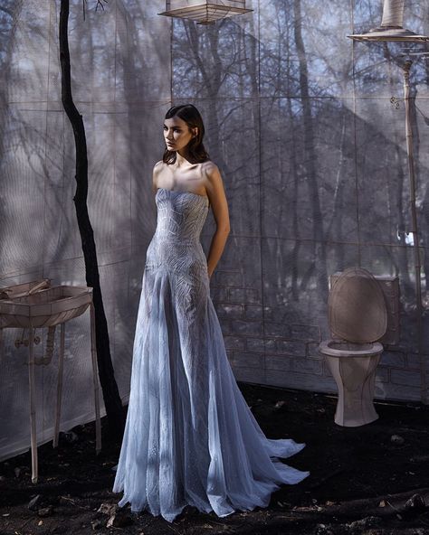 HassIdriss Official on Instagram: “Our ‘Essence’ dress; a fully threaded dress revealing the outline of a Woman’s silhouette with magnitude. This dress is part of our bridal…” Ethereal Prom Dress, Evermore Fashion, Prom Dress Inspo, Ethereal Dress, Runway Fashion Couture, Prom Dress Inspiration, Fantasy Gowns, Pretty Prom Dresses, Oblivion