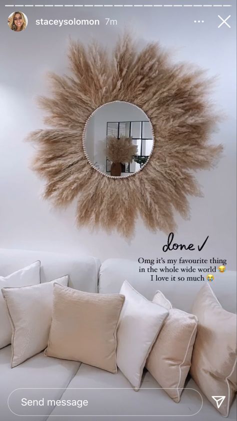 Pampas Grass Mirror, Diy Pampas, Stacey Solomon, Boho Crafts Diy, Mirror On The Wall, Home Organisation, Living Room Spaces, Diy Mirror, Western Decor