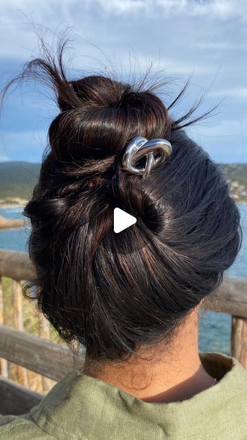 LELET NY on Instagram: "French Hair pins 📌 are so effortless to use, a simple way to create a chic hairstyle with a great hold! We have a personal obsession with our knot version which adds a little modern edge to the mix 🤩" French Hair Pins, Lelet Ny, Chic Hairstyle, French Hair, Chic Hairstyles, Simple Way, Hair Pins, Knot, Hold On