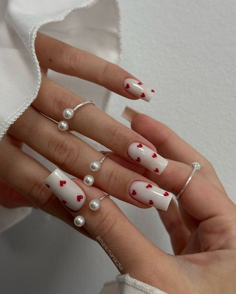 Multicolored Nails, Red Nail, Manicure Y Pedicure, Heart Nails, Classy Nails, Valentine's Day Nails, Best Acrylic Nails, Valentines Nails, Nail Accessories