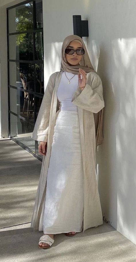 Hijabi Fashion Summer, Modest Outfits Muslim, Outfits Muslim, Hijab Fashion Summer, Estilo Hijab, Modest Casual Outfits, Stile Hijab, Modesty Outfits, Mode Turban