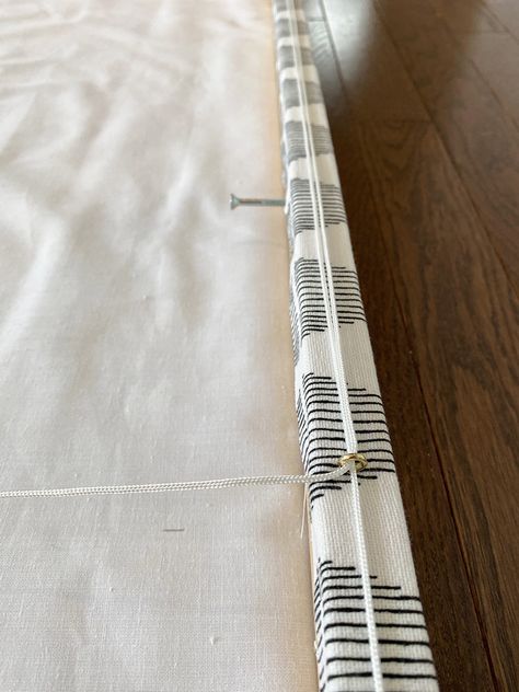 Step-By-Step Lined Roman Shades - One Room Challenge Week 3 - Willow Bloom Home Outside Mount Roman Shades, Roman Blinds Diy, Diy Window Shades, Roman Shade Tutorial, Camper Curtains, How To Make A Roman Blind, Curtain Diy, Blackout Roman Shades, Diy Roman Shades