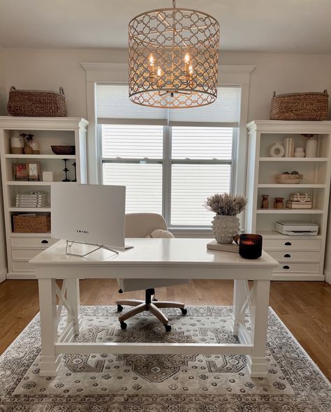 Office With White Furniture, Office Desk Middle Of Room, Office And Getting Ready Room, Home Office In Bedroom Layout Master Suite, Office And Vanity Room Combo, Farmhouse Chic Office, Comfy Office Space, Glam Office Ideas, Spare Bedroom Office Ideas