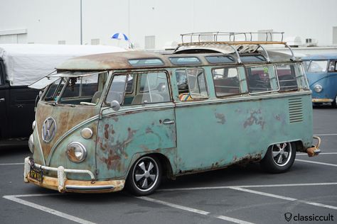 Old Vw Bus, 70s Vw Bus, Orange Vw Bus, Vw Split Window Bus, Vw California Beach, 1971 Vw Bus, Bus Line, Long Beach California, Volkswagen Bus Beach