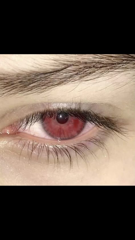 Ranboo Core, Red Eyes Aesthetic, Red Undereye, Dark Red Eyes, Scarlet Eyes, Red Eye Color, Weird Eyes, Ghost Heart, Aiden Clark