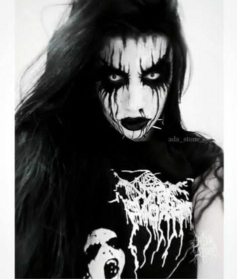 Mood Dark, Corpse Paint, Black Metal Girl, Metal Chicks, Living Dead Dolls, Horror Makeup, Morning Morning, Morning Mood, Extreme Metal