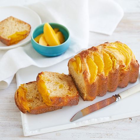 Mango Loaf Cake, Mango Loaf, Chocolate Tea Cake, Chocolate Loaf, Ww Recipe, White Chocolate Recipes, Chocolate Yogurt, Mango Cake, White Chocolate Bar