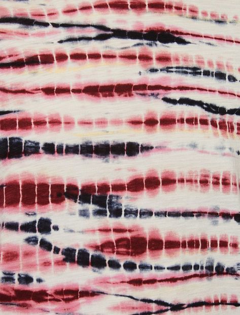 Proenza Schouler - Tie Dye Short Sleeve T-Shirt | Official Site Shibori Diy, Shibori Designs, Botanical Flowers Print, Fabric Paint Diy, Screen Printing Art, Shibori Print, Shibori Pattern, Print Design Art, Textile Prints Design