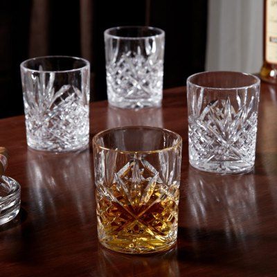 Set of scotch and whiskey glasses. These are Dublin Cut Crystal Whiskey Glasses on sale for 29.95 right now. Happy Shopping! ;) Drinking Glasses Design, Crystal Drinkware, Crystal Whiskey Glasses, Whiskey Glasses Set, Glasses Fit, Whiskey Gifts, Drinkware Sets, Whisky Glass, Glasses Drinking