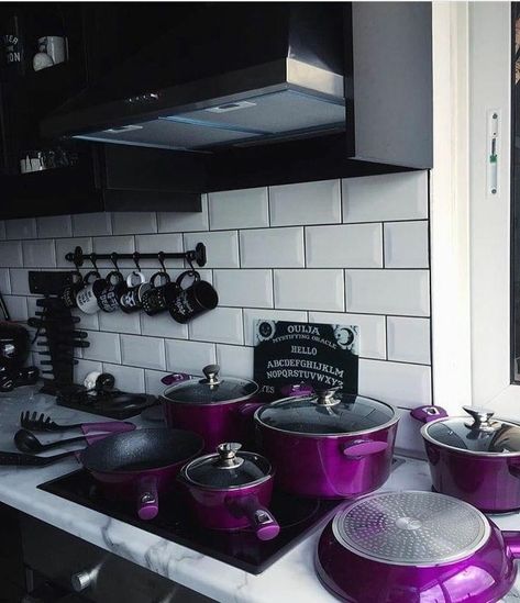 Goth Pots And Pans, Gothic Pots And Pans, Spooky Mid Century Modern, Purple Pots And Pans, Purple And Black Home Decor, Purple And Black House, Black And Purple Kitchen, Gothic Planner, Goth Kitchen