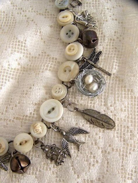 Vintage Button Bouquet and Button Art Antique Charm Bracelet, Charm Bracelet Vintage, Vintage Charm Bracelet, Button Bracelet, Repurposed Jewelry, Button Art, Button Jewelry, Upcycled Jewelry, Bracelet Vintage