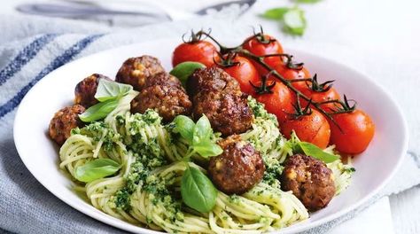 Monash FODMAP Recipe Feta Meatballs, Meatballs With Spaghetti, Monash Fodmap, Kale Pesto Pasta, Kale Pesto Recipe, Kale Pesto, Ultimate Kitchen, Low Fodmap Diet, Low Fodmap Recipes