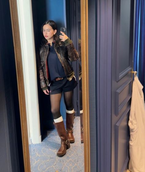 enya umanzor Enya Umanzor Outfits, Outfits Uggs, Enya Umanzor, Fall Fits, Winter Fits, Leather Boot, Classic Leather, Fashion Killa, I Dress