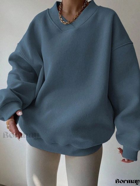 New Fall Collection Women's Solid Color Long Sleeve Round Neck Pullover Sweatshirt - Oversized & Relaxed Fit Jeans Top Fashion, Escuela Aesthetic, Sporty Fits, Drop Shoulder Sweatshirt, Plus Size Sweatshirts, Fall 2024 Fashion, Dropped Shoulder Sweatshirt, Oversize Casual, Jeans Cargo