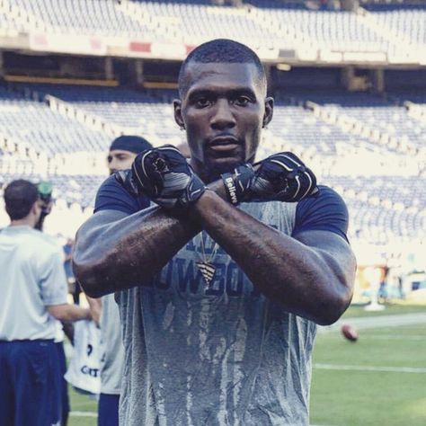 Dez Bryant on Instagram: “#throwupthex” Dez Bryant, Oklahoma State Cowboys, Wide Receiver, Oklahoma State, Professional Football, Nfl Draft, National Football League, College Football, Dallas Cowboys