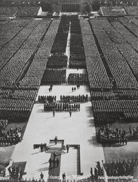 Nuremberg Rally, Leni Riefenstahl, Germany Ww2, German Soldiers Ww2, German History, Military Uniforms, Historical Facts, German Army, Historical Pictures