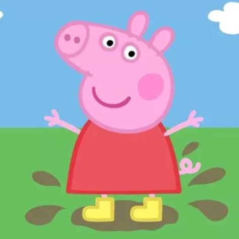 Peppa Pig Costume Peppa Pig Costume Diy, Peppa Pig Fancy Dress, Pig Costume Diy, Pig Fancy Dress, Peppa Pig Halloween Costume, Peppa Pig Halloween, Peppa Pig Costume, Pig Halloween Costume, Simple Red Dress