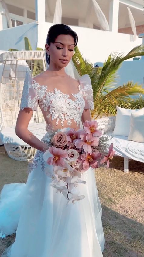 Filipino Wedding Dress, Filipino Dress, Filipiniana Wedding Theme, Filipiniana Wedding, Filipino Wedding, Modern Filipiniana, Filipiniana Dress, Dress Inspo, Wedding Theme