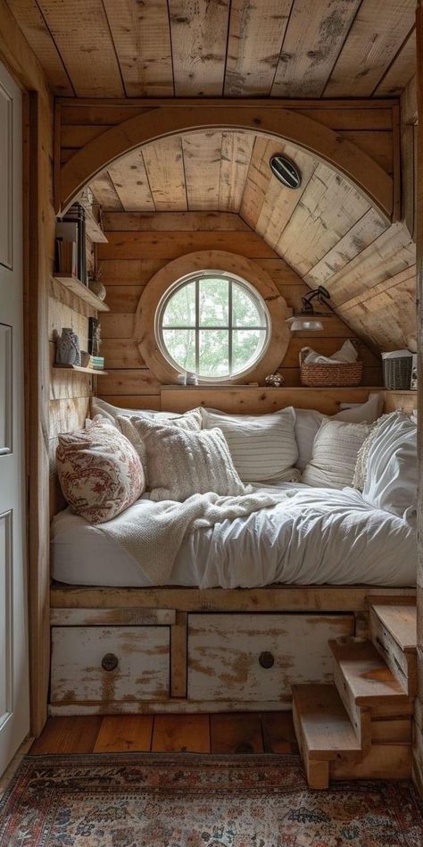 Dream House Rooms, Small Cabin, Dream Room Inspiration, Dream House Interior, Cozy Room, Dream Rooms, Dream House Decor, Cool Rooms, House Inspo