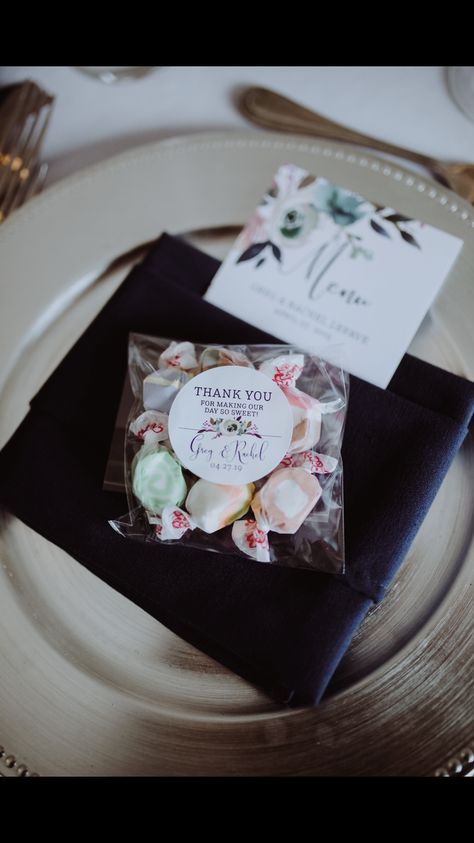 Salt Water Taffy Wedding Favors, Salt Water Taffy Favors, Coastal Wedding Favors, Traditional Wedding Favours, Garden Wedding Favors, Summer Wedding Favors, Honey Wedding Favors, Cookie Wedding Favors, Succulent Wedding Favors