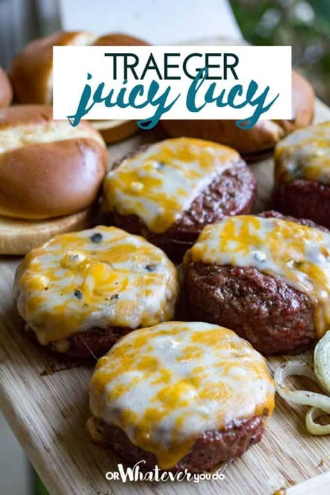 Traeger Hamburger Recipes, Traeger Burgers, Trager Grill, Traeger Smoker Recipes, Smoker Grill Recipes, Grilling Burgers, Juicy Lucy Burger, Traeger Cooking, Pellet Smoker Recipes