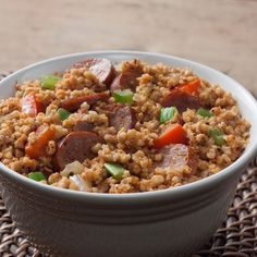 Savory oatmeal : risotto-like. As long as not watery, 'sounds' delicious to me. Oatmeal Dinner, Savory Oatmeal Recipes, Savory Oatmeal, High Protein Breakfast Recipes, Savory Dinner, Oatmeal Bowls, Eat This Not That, High Protein Breakfast, Oats Recipes