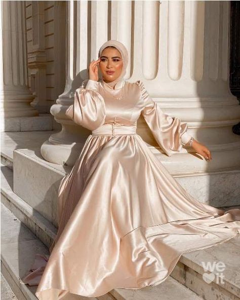 The Best Hijab Dresses For Party - Zahrah Rose Veiled Dresses Soiree, Dresses For Veiled Women, Veiled Dresses, Hijab Soiree, Dress Soiree, Islamic Dresses, Modesty Dress, Embellished Party Dress, Party Dress Inspiration