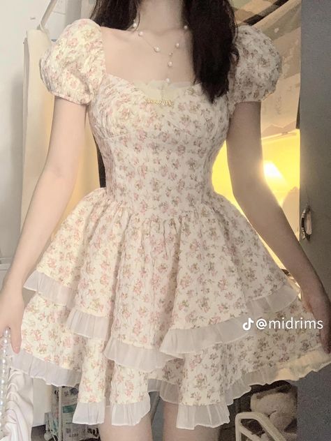 Cute Dress Outfits, Fairytale Dress, Fashionista Clothes, Easy Trendy Outfits, Vestidos Vintage, Really Cute Outfits, Casual Style Outfits, Fancy Dresses, Cute Fashion